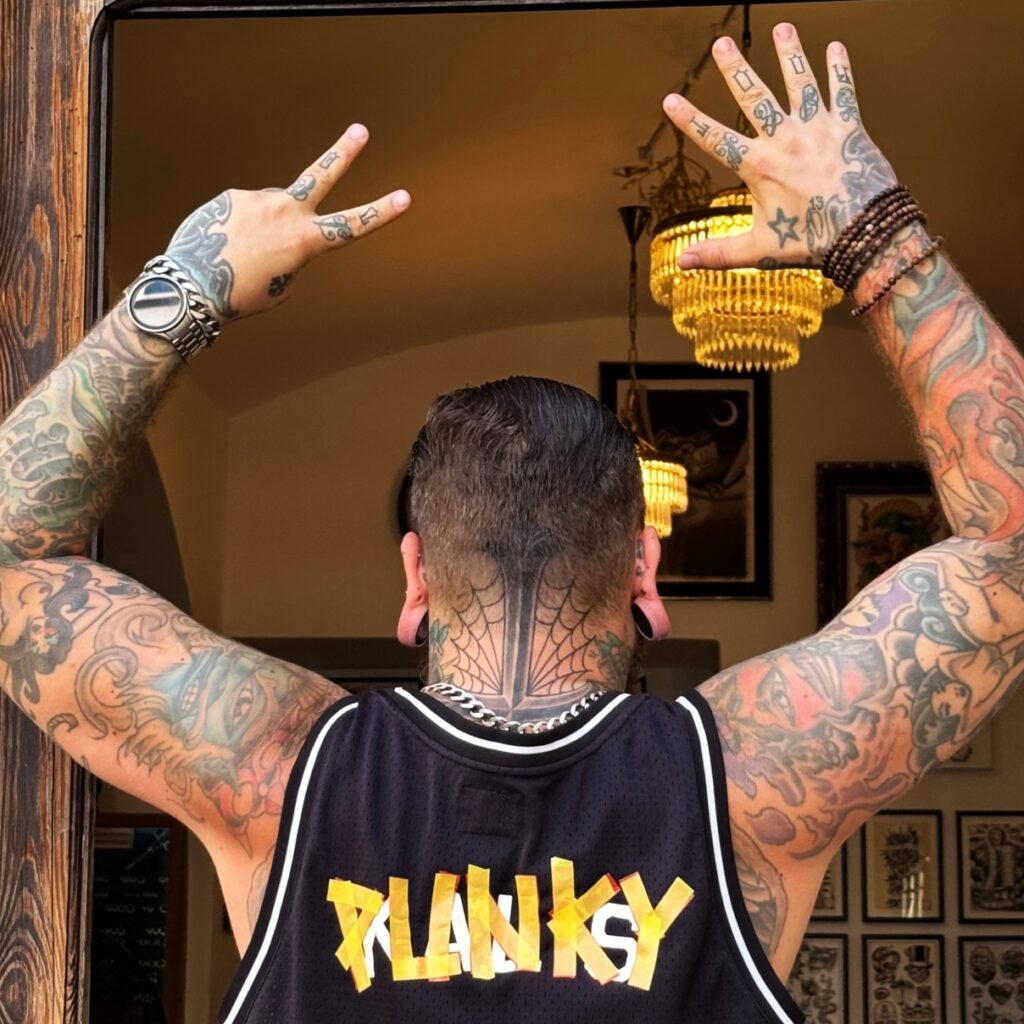25 let profesionálního piercingu – akce PUNKY25